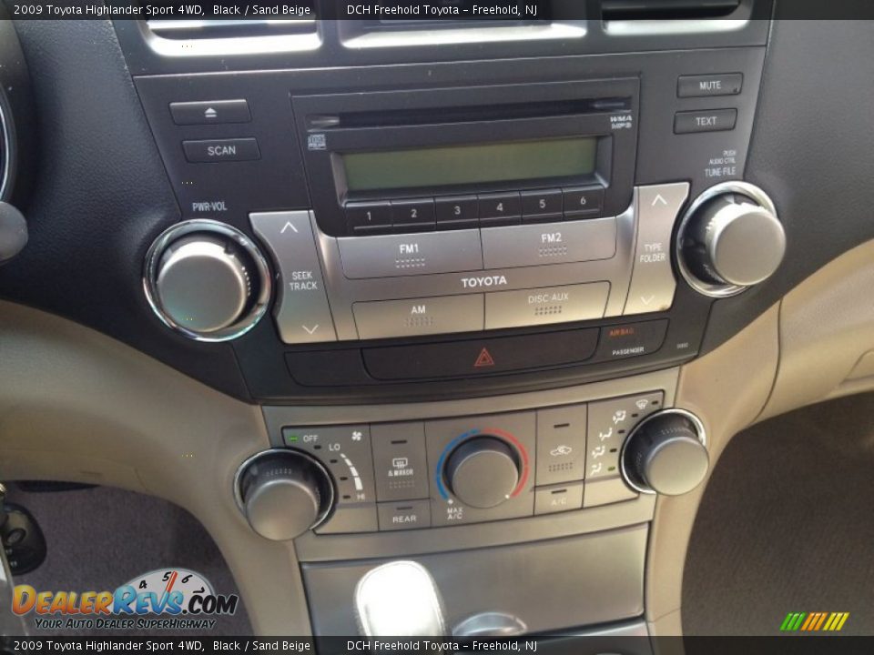 2009 Toyota Highlander Sport 4WD Black / Sand Beige Photo #20