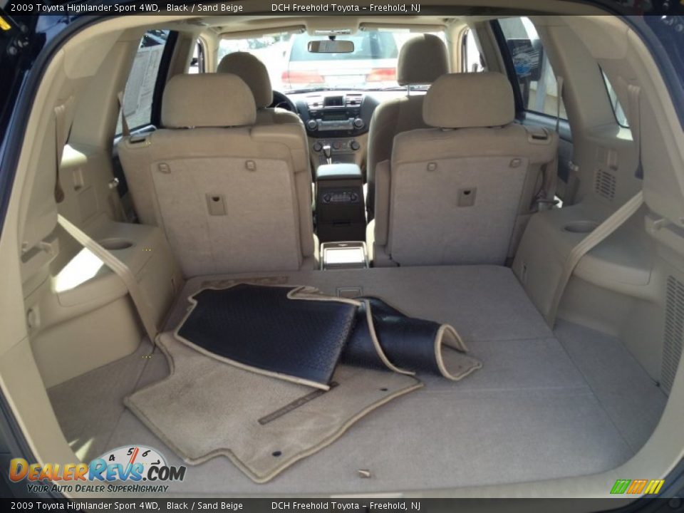 2009 Toyota Highlander Sport 4WD Black / Sand Beige Photo #22