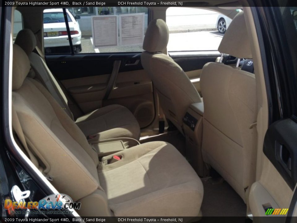 2009 Toyota Highlander Sport 4WD Black / Sand Beige Photo #24