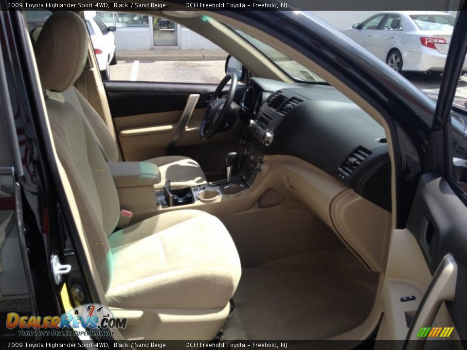 2009 Toyota Highlander Sport 4WD Black / Sand Beige Photo #27