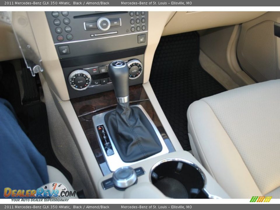 2011 Mercedes-Benz GLK 350 4Matic Black / Almond/Black Photo #5