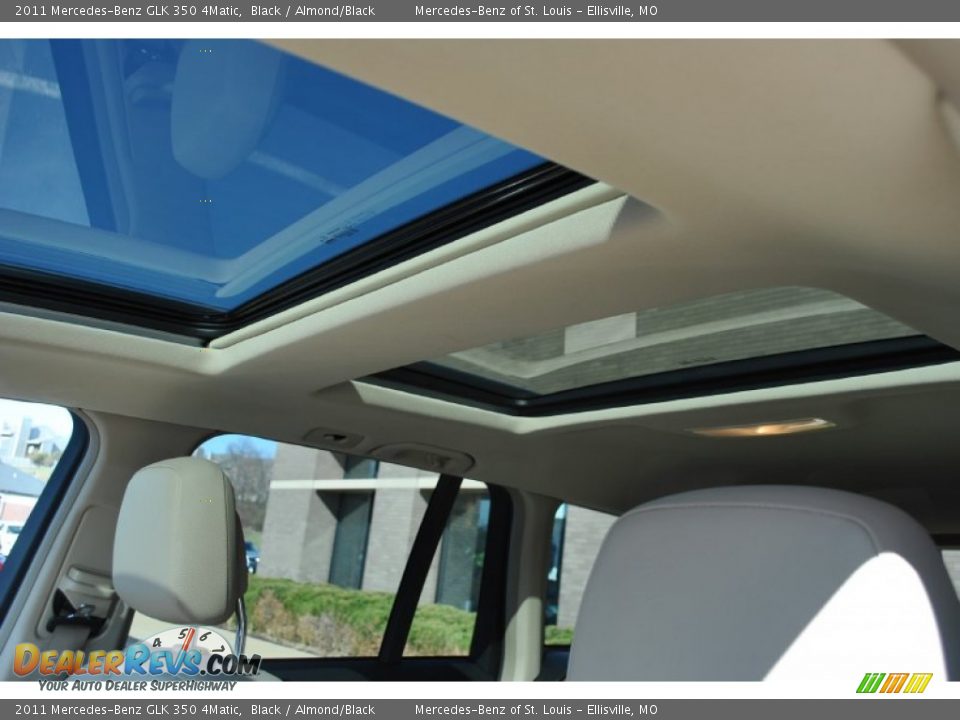 2011 Mercedes-Benz GLK 350 4Matic Black / Almond/Black Photo #7