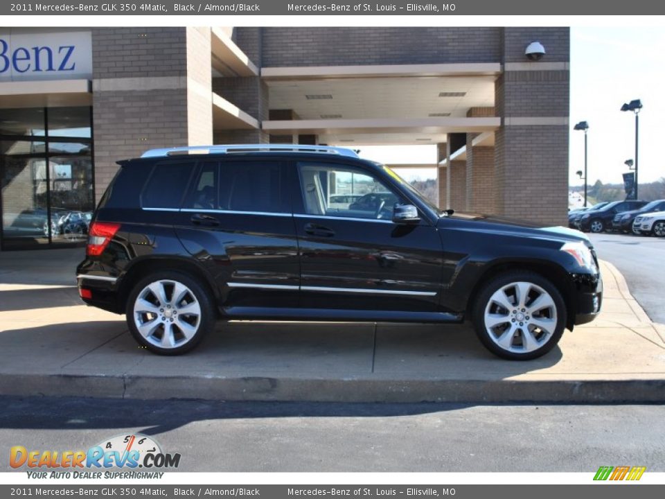 2011 Mercedes-Benz GLK 350 4Matic Black / Almond/Black Photo #10