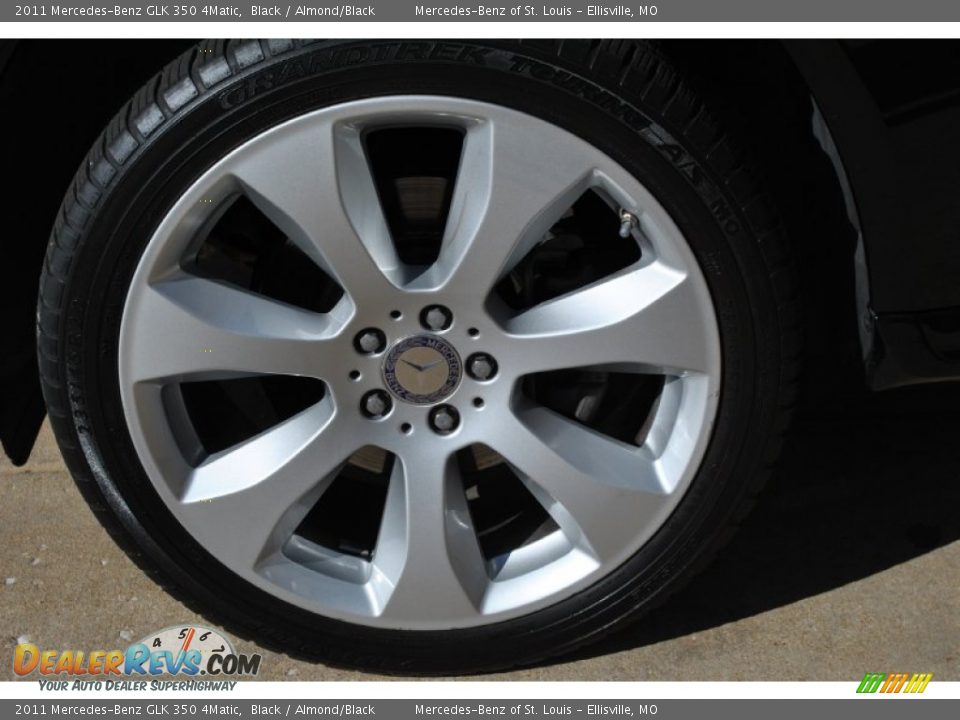 2011 Mercedes-Benz GLK 350 4Matic Black / Almond/Black Photo #14