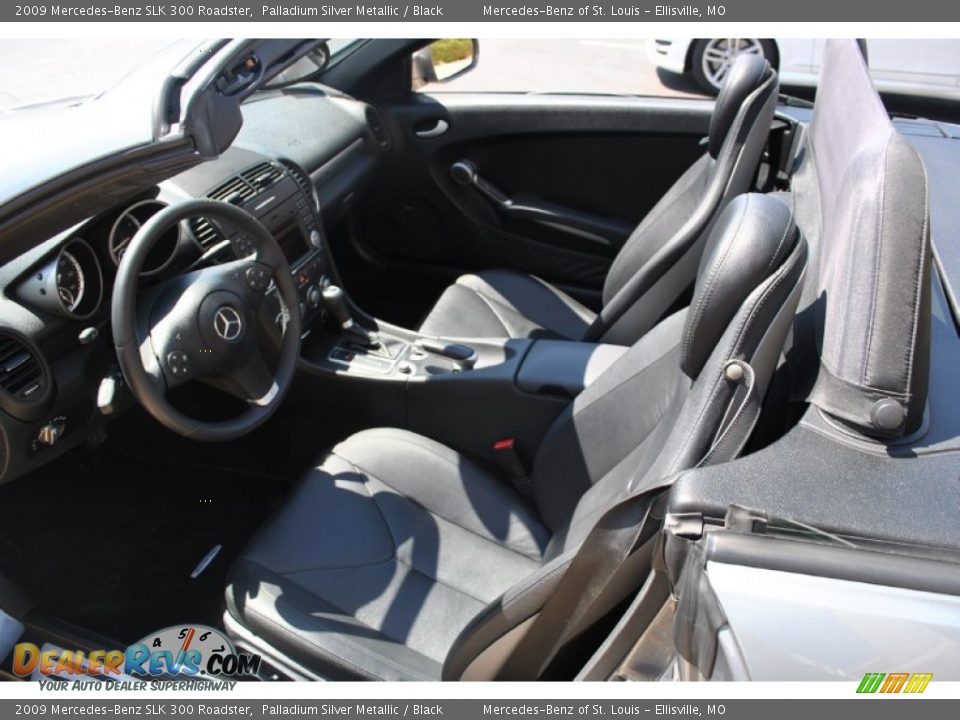 2009 Mercedes-Benz SLK 300 Roadster Palladium Silver Metallic / Black Photo #9