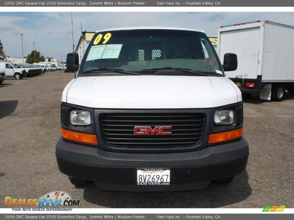 2009 GMC Savana Van 3500 Extended Cargo Summit White / Medium Pewter Photo #2
