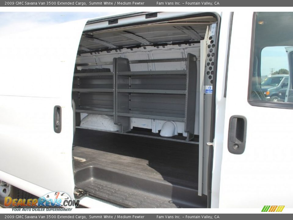 2009 GMC Savana Van 3500 Extended Cargo Summit White / Medium Pewter Photo #17