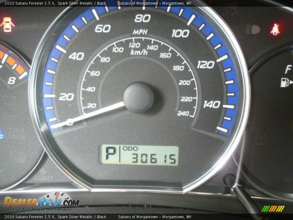 2010 Subaru Forester 2.5 X Spark Silver Metallic / Black Photo #20