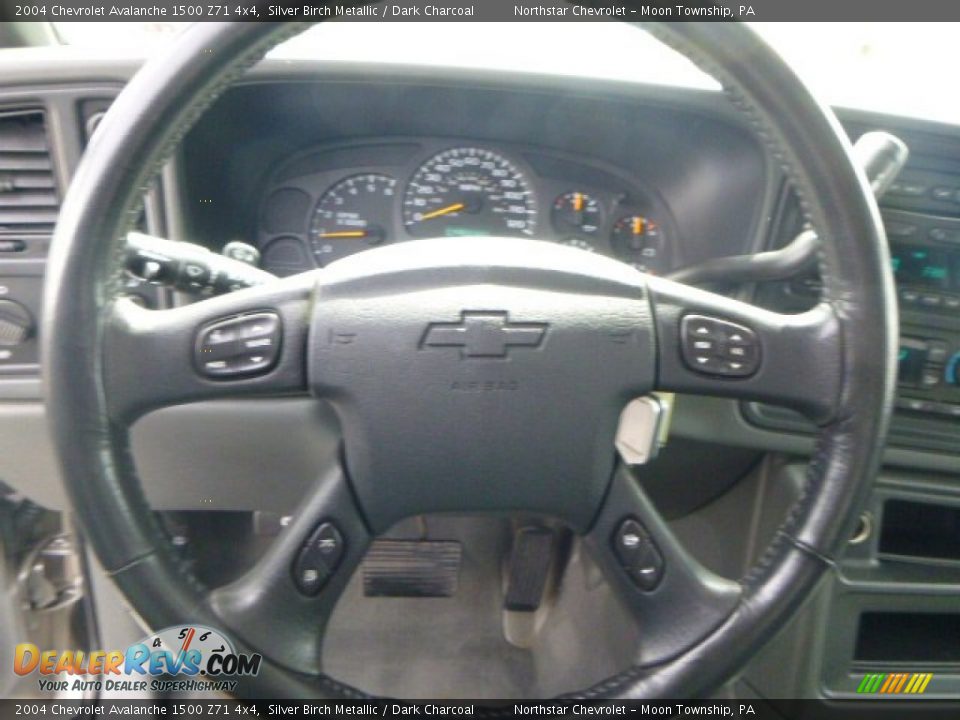 2004 Chevrolet Avalanche 1500 Z71 4x4 Silver Birch Metallic / Dark Charcoal Photo #17
