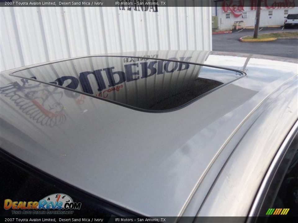 2007 Toyota Avalon Limited Desert Sand Mica / Ivory Photo #4