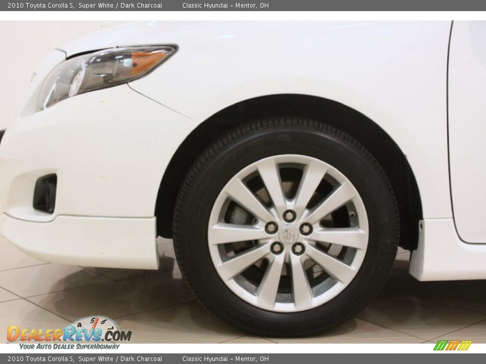 2010 Toyota Corolla S Super White / Dark Charcoal Photo #16