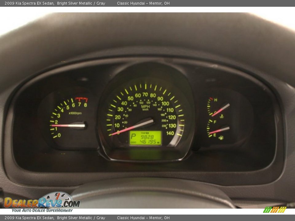 2009 Kia Spectra EX Sedan Bright Silver Metallic / Gray Photo #7