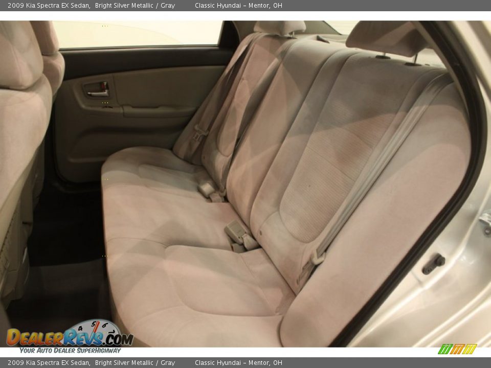 2009 Kia Spectra EX Sedan Bright Silver Metallic / Gray Photo #12