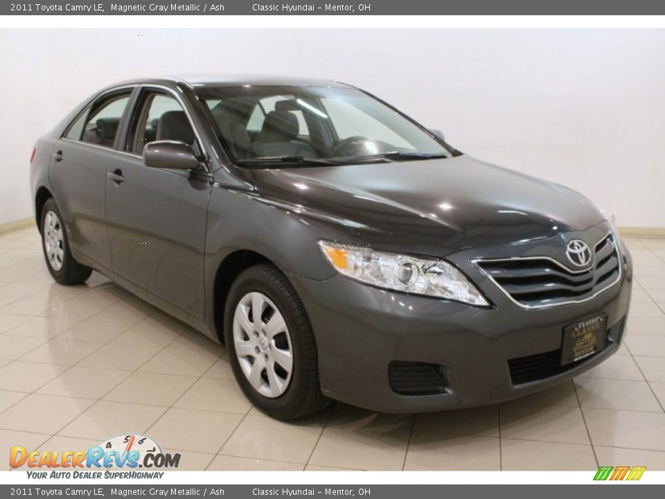2011 Toyota Camry LE Magnetic Gray Metallic / Ash Photo #1
