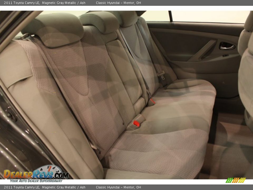 2011 Toyota Camry LE Magnetic Gray Metallic / Ash Photo #12