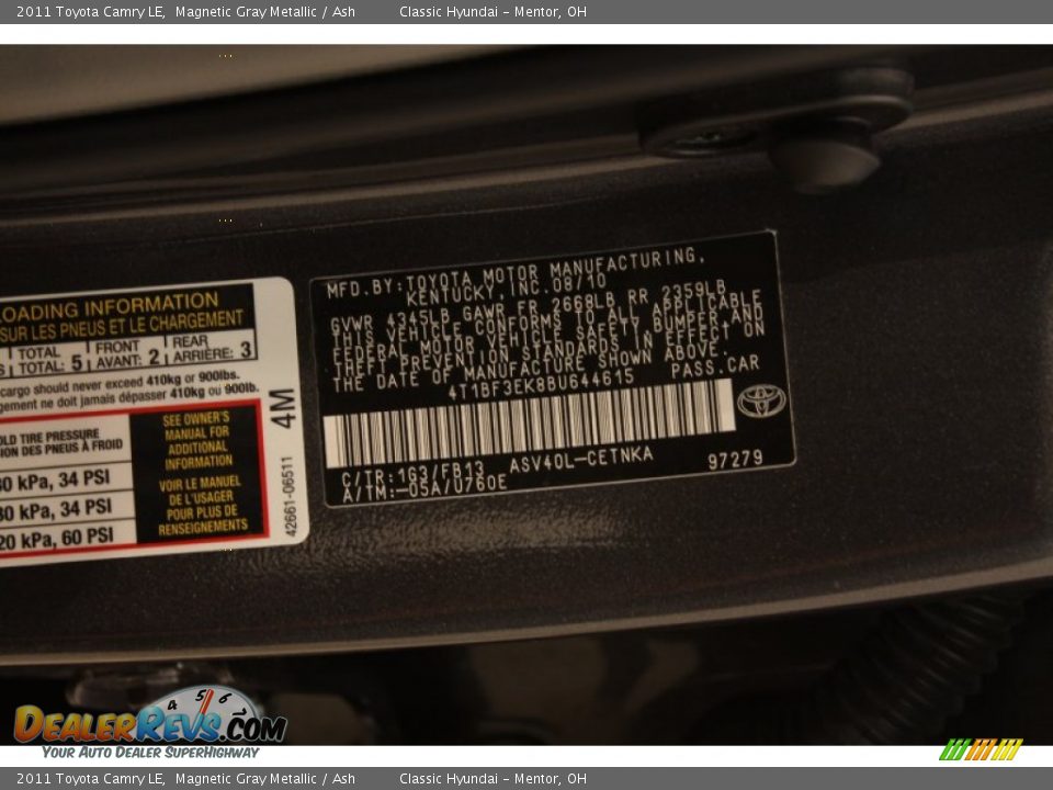 2011 Toyota Camry LE Magnetic Gray Metallic / Ash Photo #17