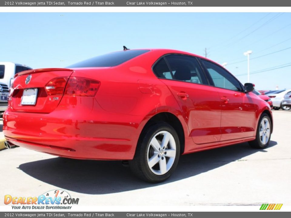 2012 Volkswagen Jetta TDI Sedan Tornado Red / Titan Black Photo #9