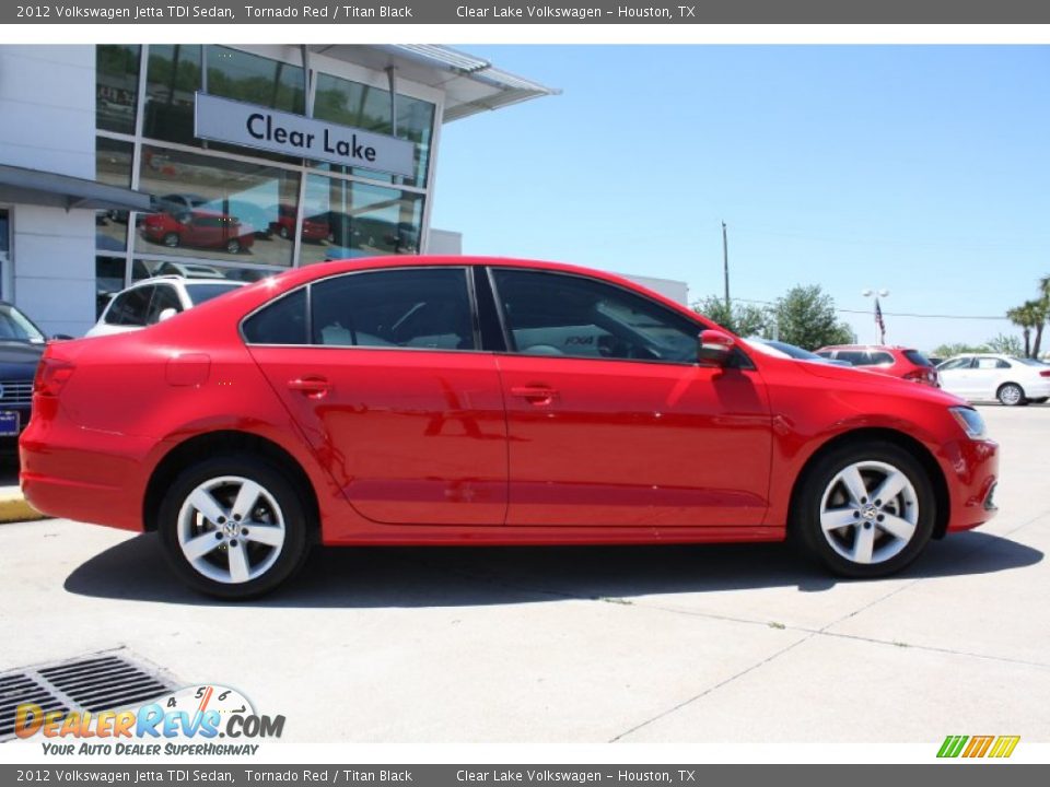 2012 Volkswagen Jetta TDI Sedan Tornado Red / Titan Black Photo #11