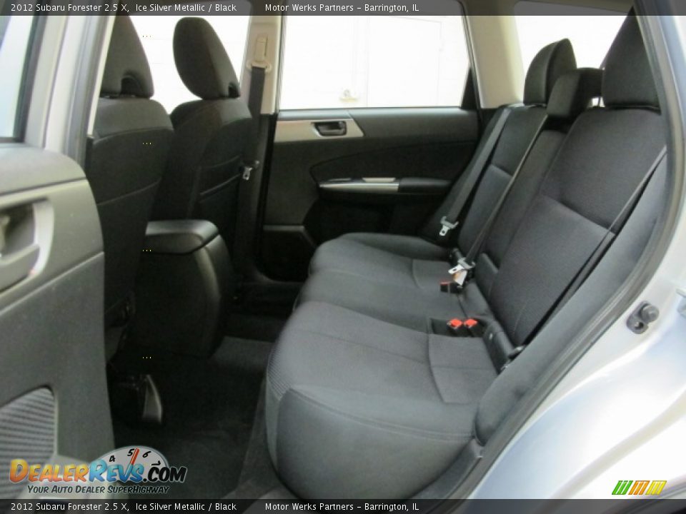 2012 Subaru Forester 2.5 X Ice Silver Metallic / Black Photo #16