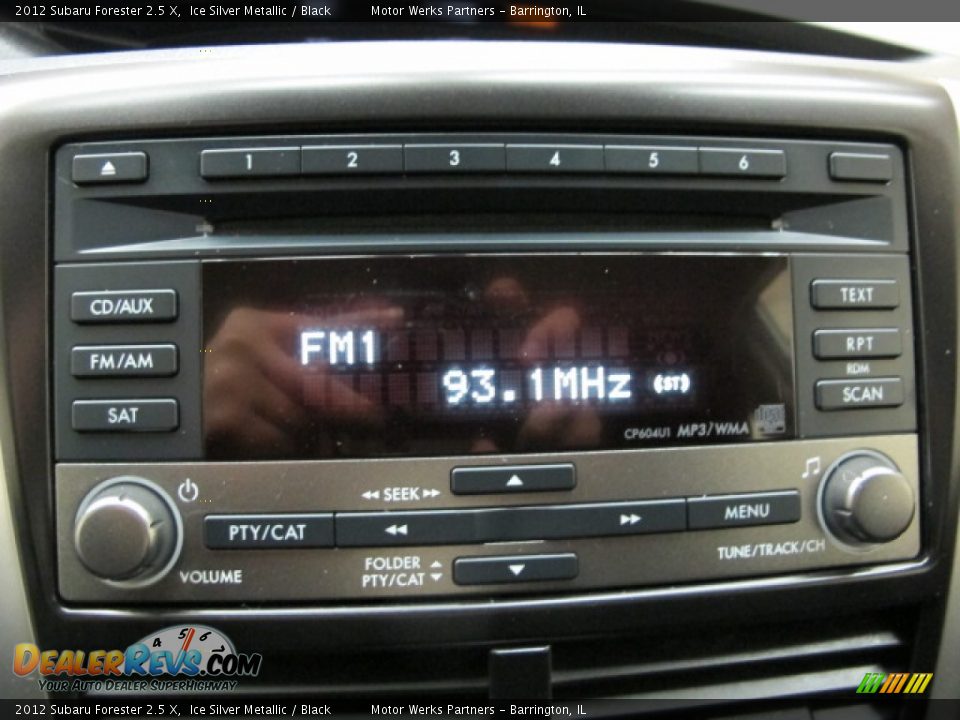 2012 Subaru Forester 2.5 X Ice Silver Metallic / Black Photo #27