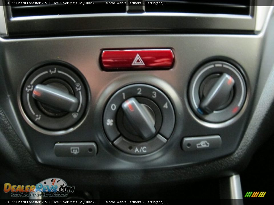 2012 Subaru Forester 2.5 X Ice Silver Metallic / Black Photo #28