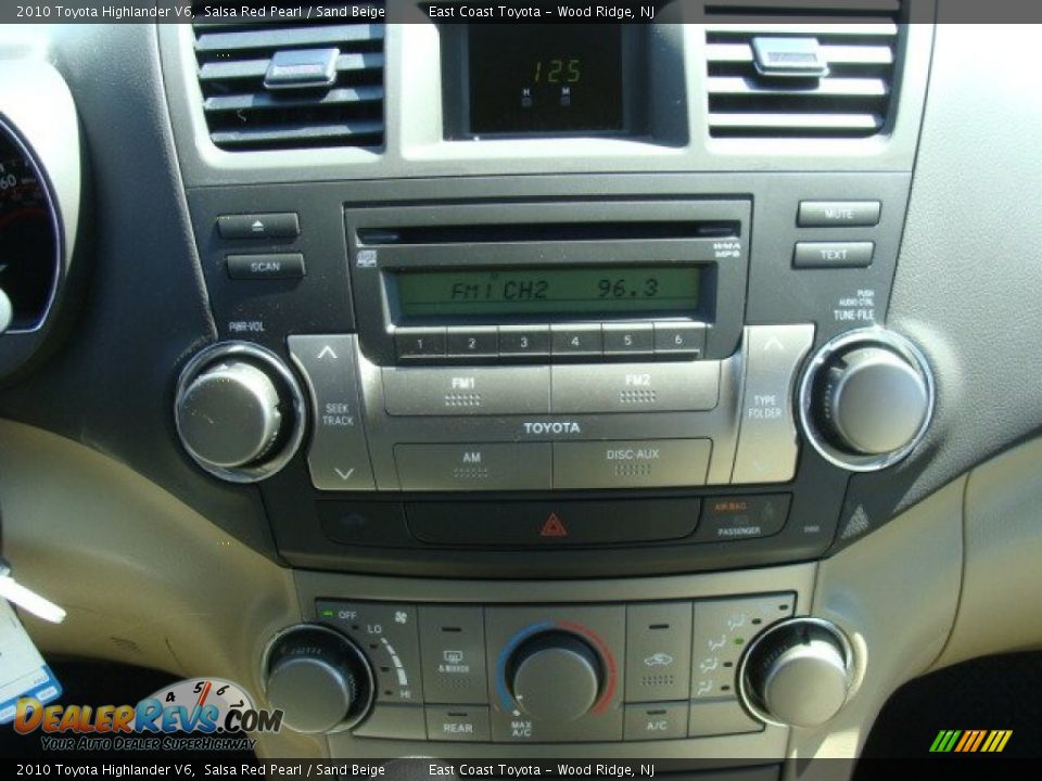 2010 Toyota Highlander V6 Salsa Red Pearl / Sand Beige Photo #11