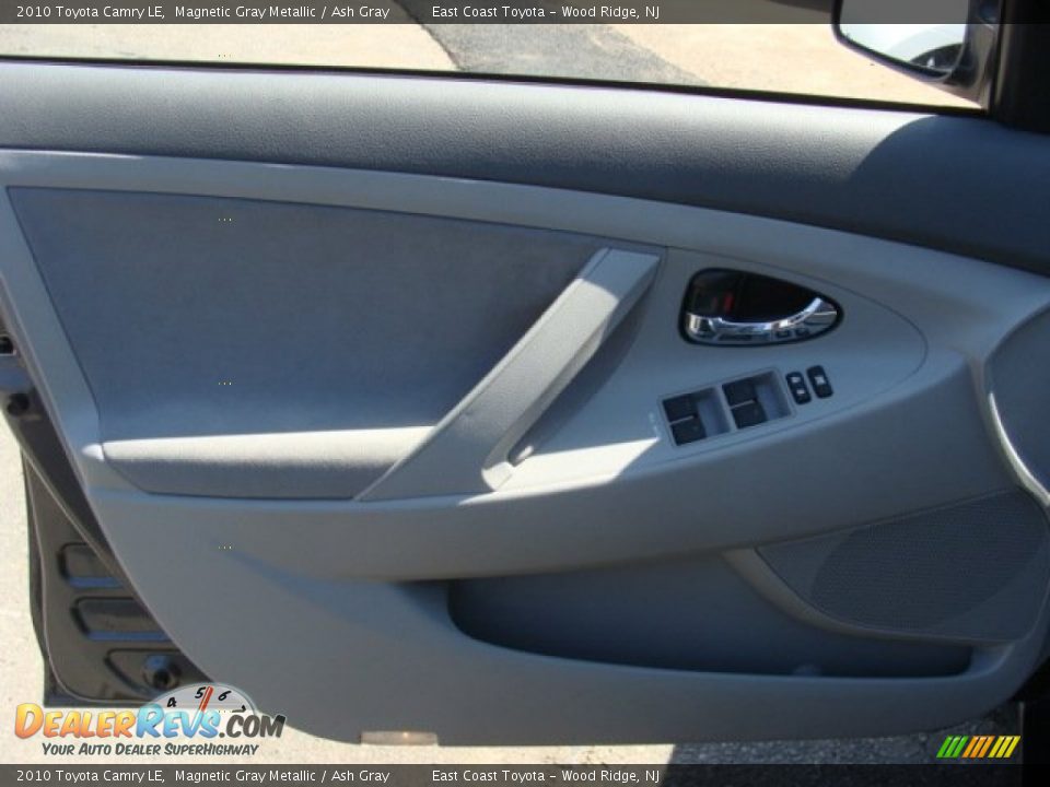 2010 Toyota Camry LE Magnetic Gray Metallic / Ash Gray Photo #6