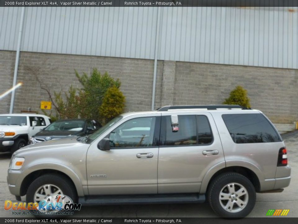 2008 Ford Explorer XLT 4x4 Vapor Silver Metallic / Camel Photo #2