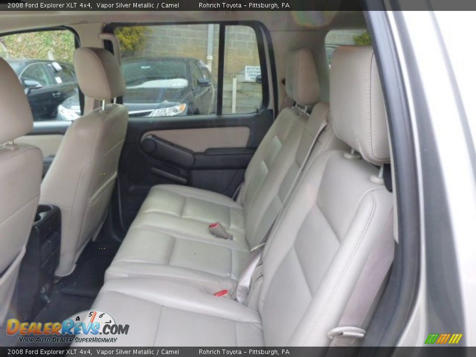 2008 Ford Explorer XLT 4x4 Vapor Silver Metallic / Camel Photo #5