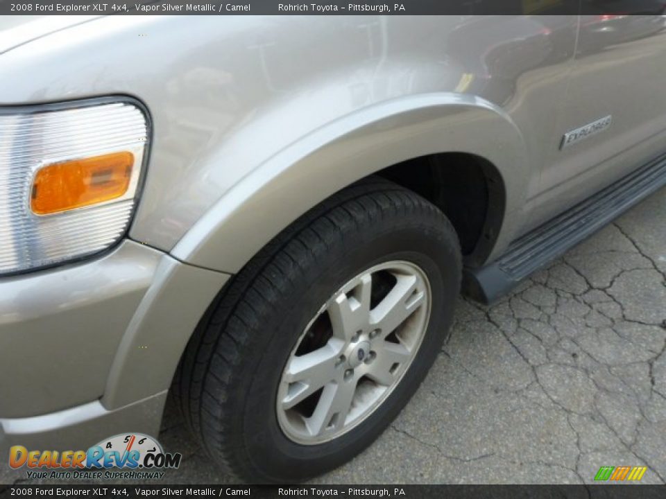 2008 Ford Explorer XLT 4x4 Vapor Silver Metallic / Camel Photo #8