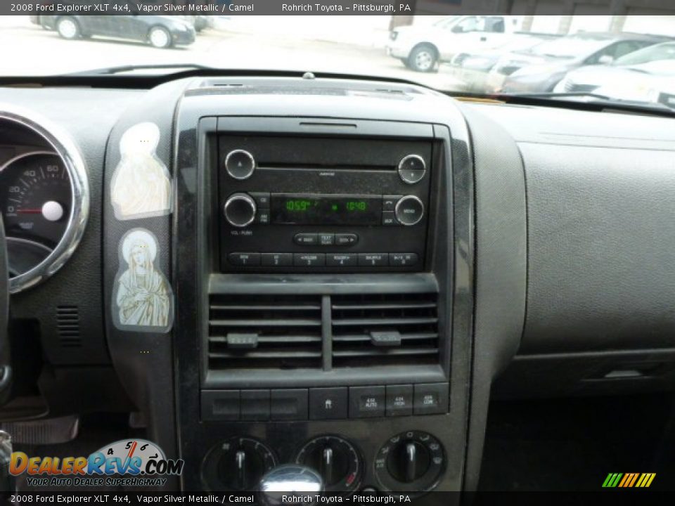 2008 Ford Explorer XLT 4x4 Vapor Silver Metallic / Camel Photo #19