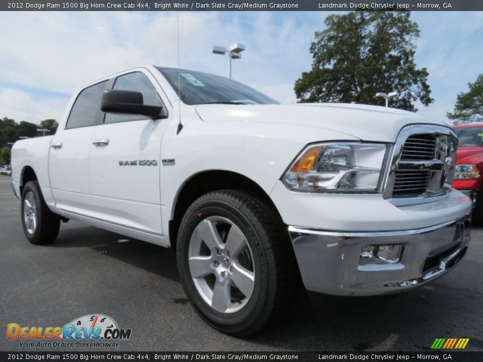 2012 Dodge Ram 1500 Big Horn Crew Cab 4x4 Bright White / Dark Slate Gray/Medium Graystone Photo #4