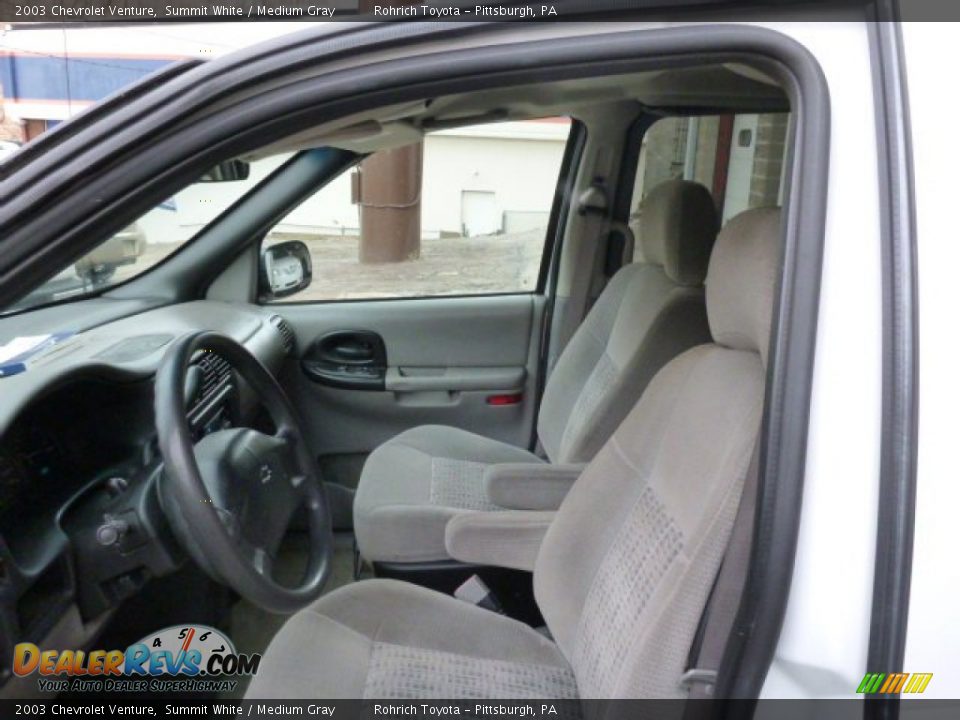 Medium Gray Interior - 2003 Chevrolet Venture  Photo #4