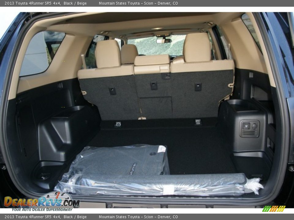 2013 Toyota 4Runner SR5 4x4 Black / Beige Photo #8