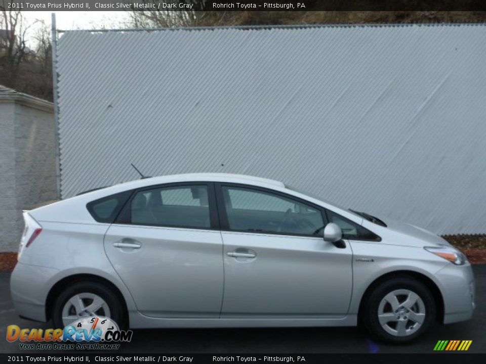 2011 Toyota Prius Hybrid II Classic Silver Metallic / Dark Gray Photo #2
