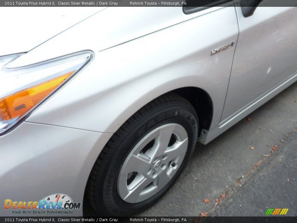 2011 Toyota Prius Hybrid II Classic Silver Metallic / Dark Gray Photo #8