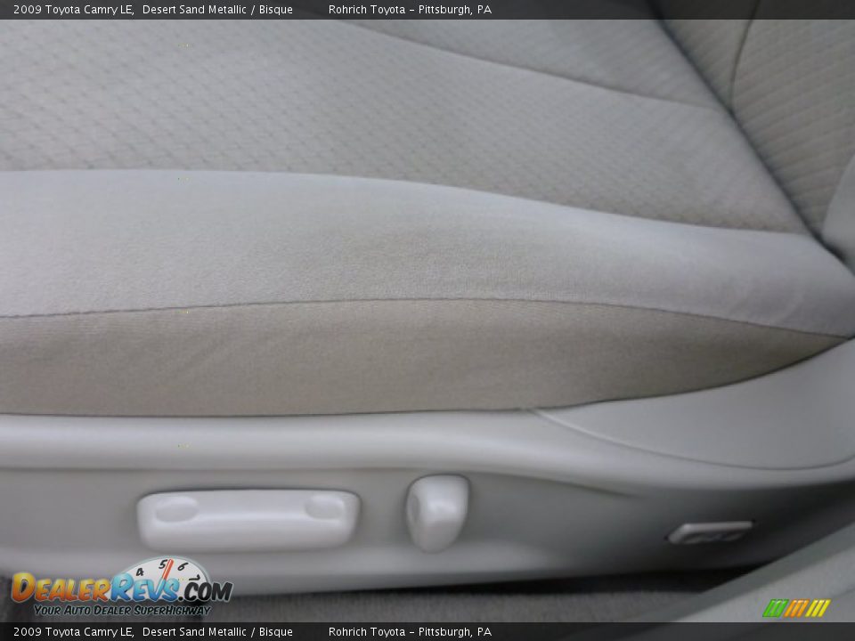 2009 Toyota Camry LE Desert Sand Metallic / Bisque Photo #7