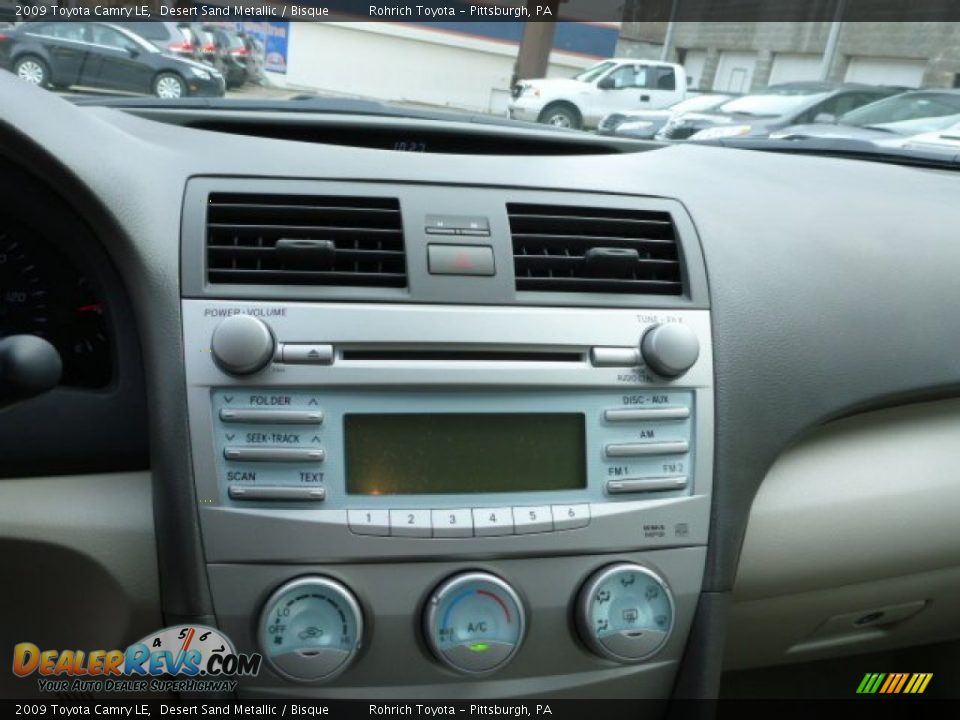 2009 Toyota Camry LE Desert Sand Metallic / Bisque Photo #19