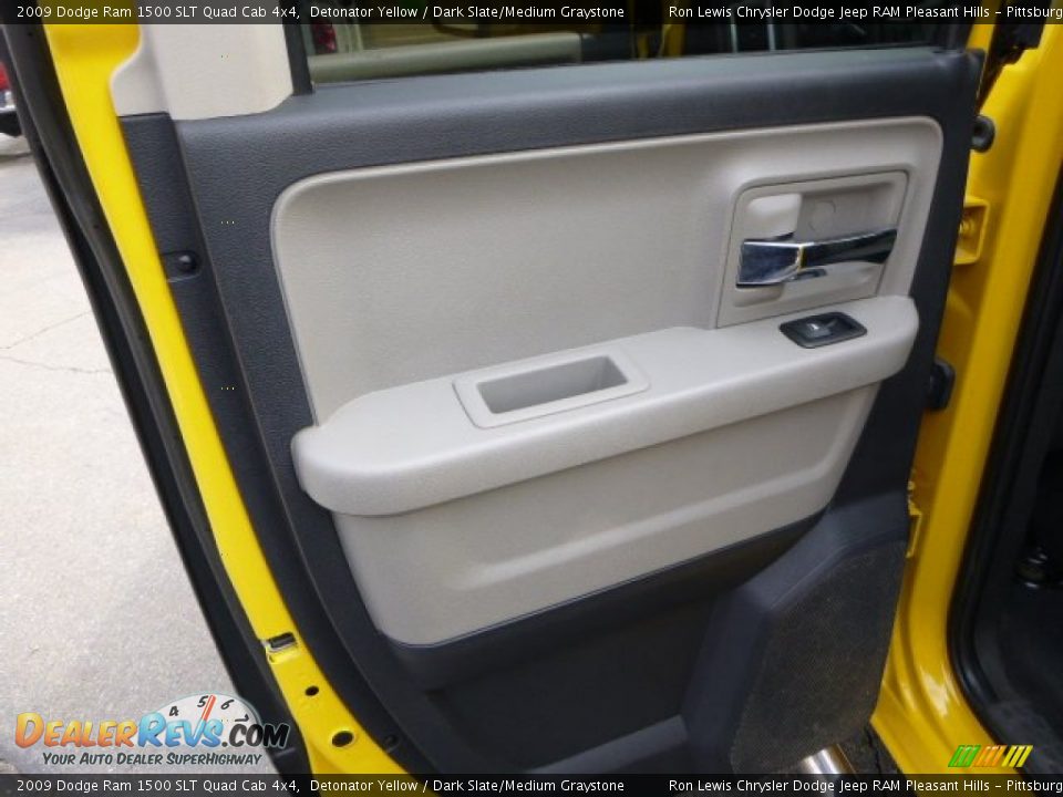 2009 Dodge Ram 1500 SLT Quad Cab 4x4 Detonator Yellow / Dark Slate/Medium Graystone Photo #13