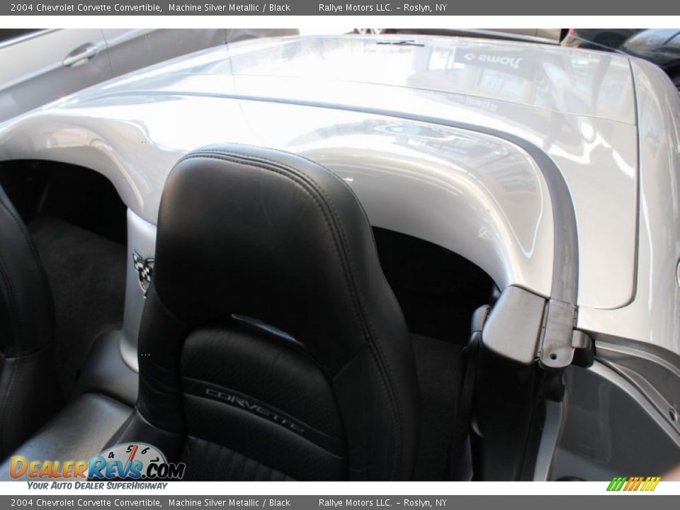 2004 Chevrolet Corvette Convertible Machine Silver Metallic / Black Photo #11