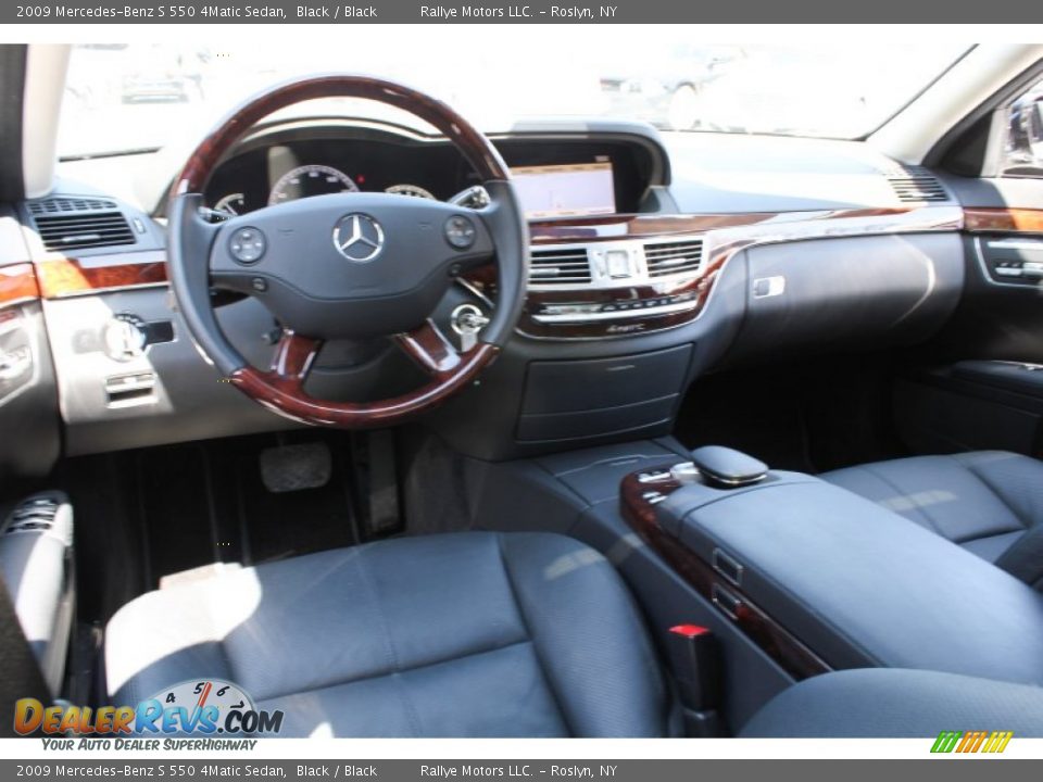 2009 Mercedes-Benz S 550 4Matic Sedan Black / Black Photo #17