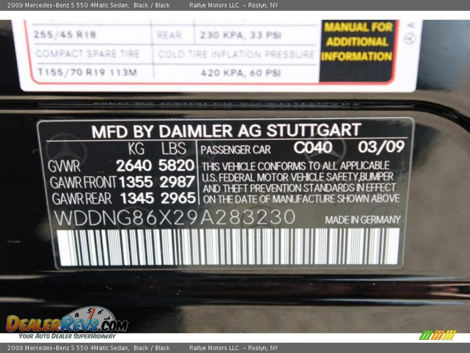 2009 Mercedes-Benz S 550 4Matic Sedan Black / Black Photo #19