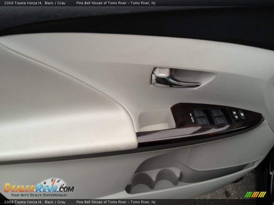 2009 Toyota Venza I4 Black / Gray Photo #8