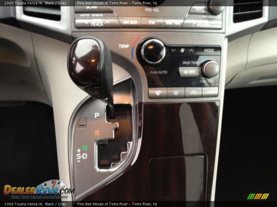 2009 Toyota Venza I4 Black / Gray Photo #13