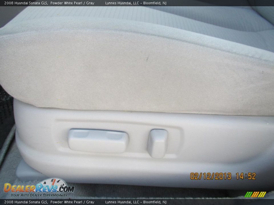 2008 Hyundai Sonata GLS Powder White Pearl / Gray Photo #6