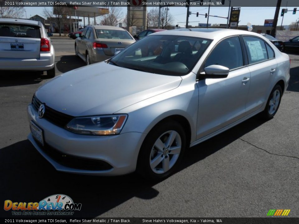 2011 Volkswagen Jetta TDI Sedan Reflex Silver Metallic / Titan Black Photo #5