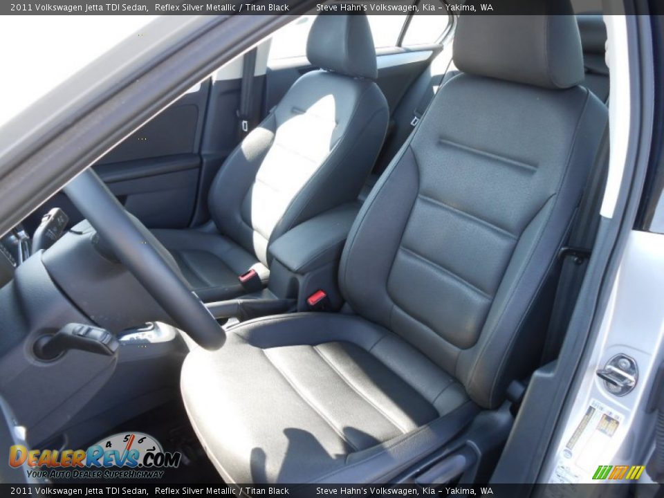2011 Volkswagen Jetta TDI Sedan Reflex Silver Metallic / Titan Black Photo #20