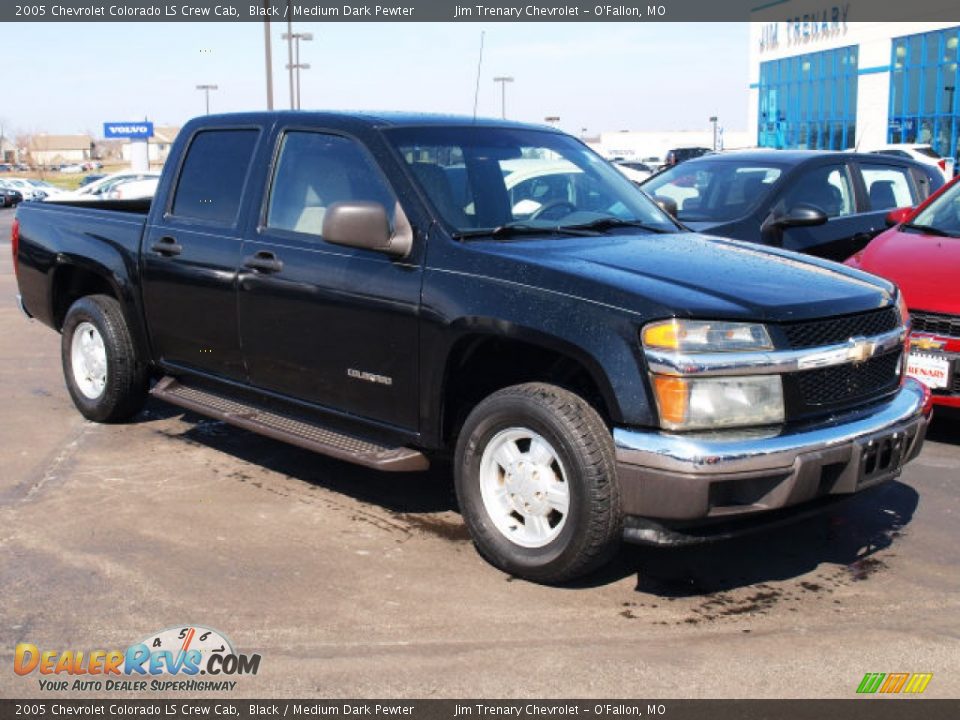 2005 Chevrolet Colorado LS Crew Cab Black / Medium Dark Pewter Photo #2