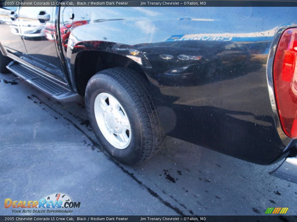 2005 Chevrolet Colorado LS Crew Cab Black / Medium Dark Pewter Photo #4