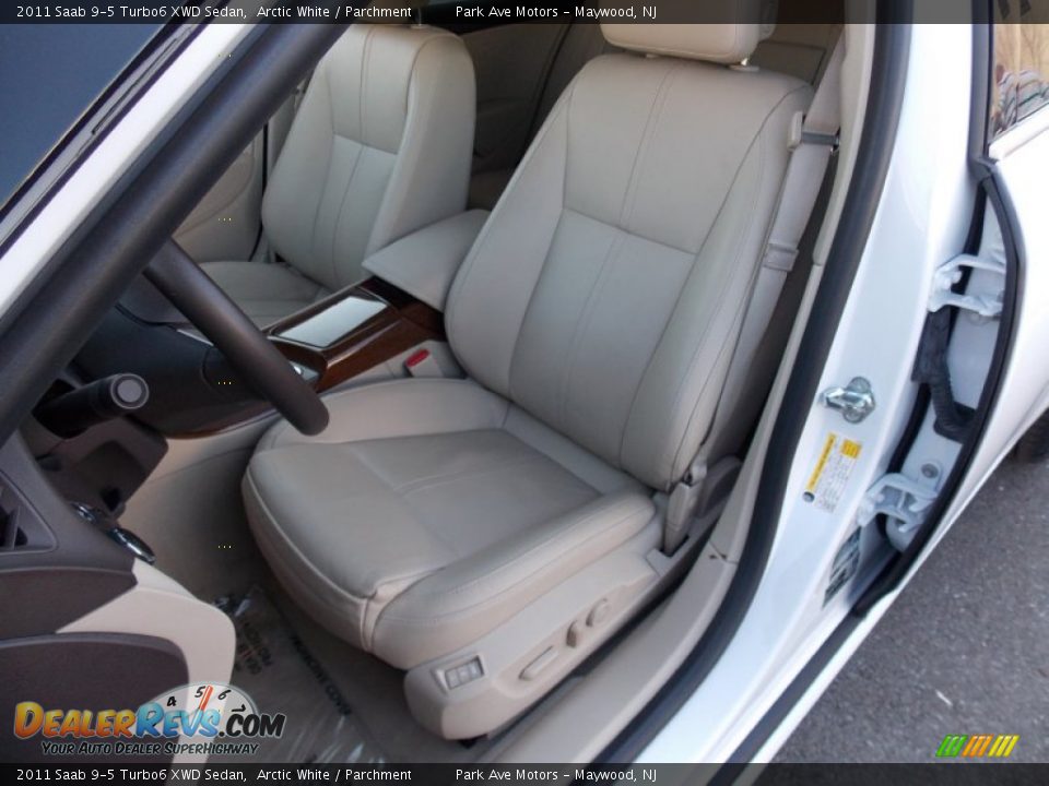 Front Seat of 2011 Saab 9-5 Turbo6 XWD Sedan Photo #10